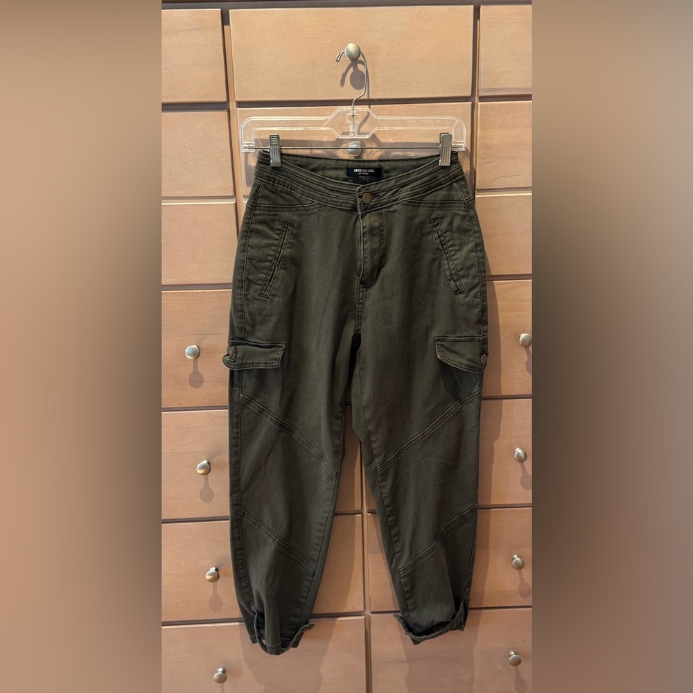 American Bazi Women’s Olive Green Cargo Pants Size Small